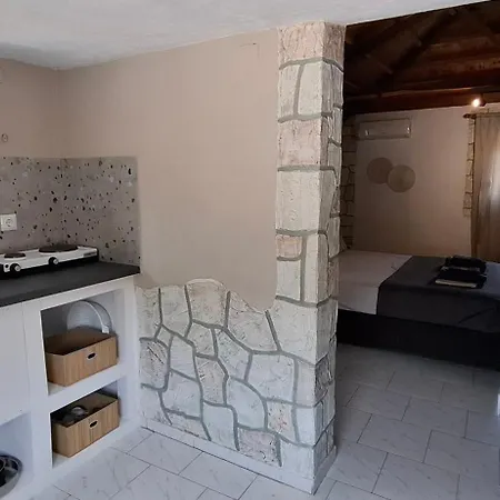 Georgia Apartments Stafylos Room photo